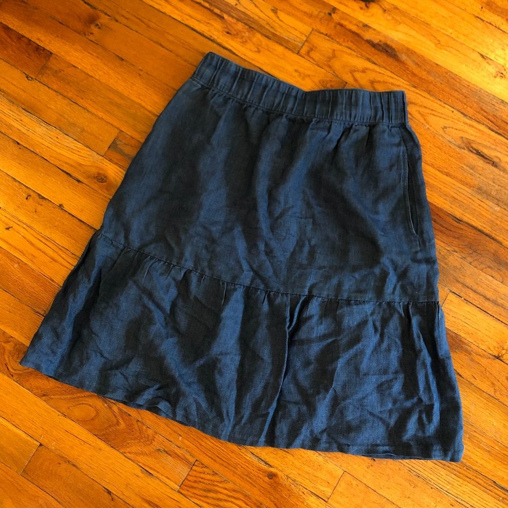 Club Monaco Chambray Skirt with Pockets